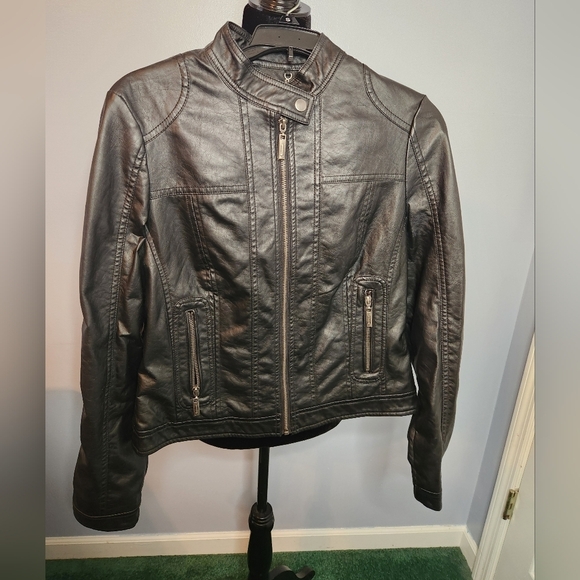 Mockneck Faux Leather Size Medium Black Jacket J2 - Picture 1 of 11